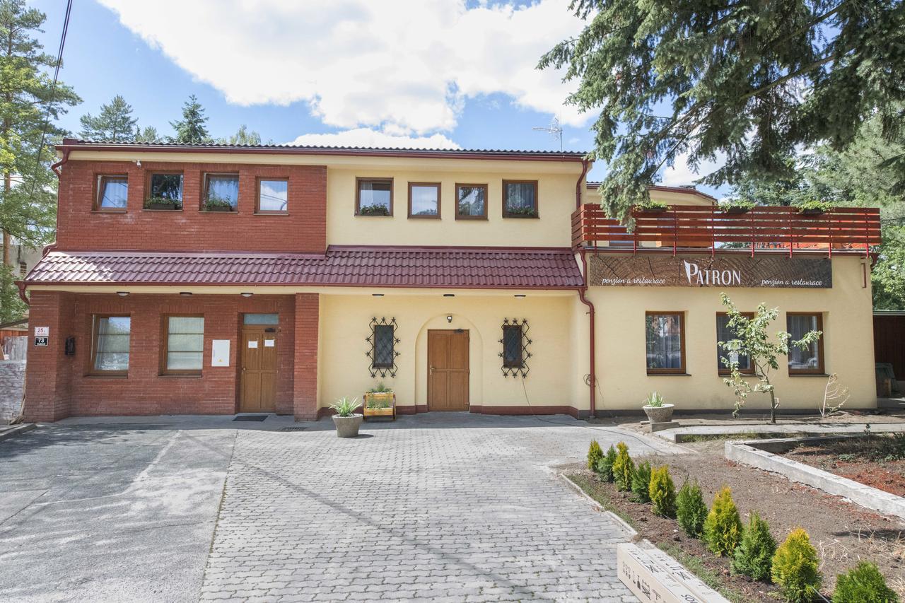 Penzion Patron Brno Exteriör bild
